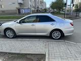 Toyota Camry 2015 года за 11 200 000 тг. в Астана – фото 4