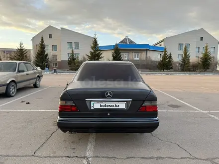 Mercedes-Benz E 280 1995 года за 2 600 000 тг. в Астана – фото 6