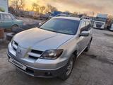 Mitsubishi Outlander 2004 года за 3 150 000 тг. в Тараз – фото 2