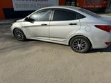 Hyundai Accent 2015 года за 5 500 000 тг. в Атбасар – фото 3