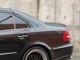 Mercedes-Benz E 500 2003 года за 8 900 000 тг. в Алматы – фото 3