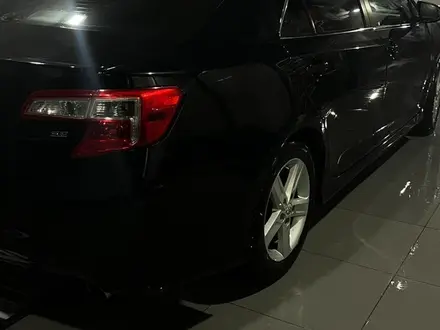 Toyota Camry 2012 года за 6 200 000 тг. в Атырау – фото 7