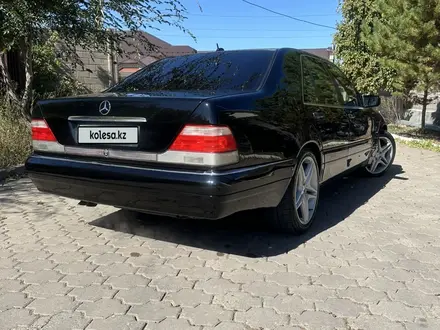 Mercedes-Benz S 500 1997 года за 5 000 000 тг. в Караганда – фото 7