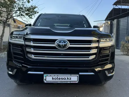 Toyota Land Cruiser 2022 года за 51 998 000 тг. в Шымкент – фото 2
