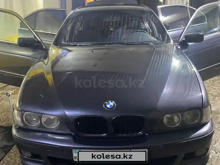 BMW 520 1996 года за 2 500 000 тг. в Астана