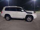 Toyota Land Cruiser 2007 года за 15 300 000 тг. в Актобе – фото 3