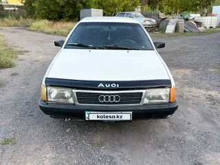 Audi 100