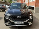 Hyundai Santa Fe 2022 года за 19 500 000 тг. в Уральск