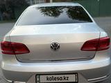 Volkswagen Passat 2013 года за 6 500 000 тг. в Алматы – фото 2