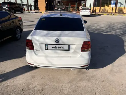 Volkswagen Polo 2019 года за 5 800 000 тг. в Атырау – фото 2