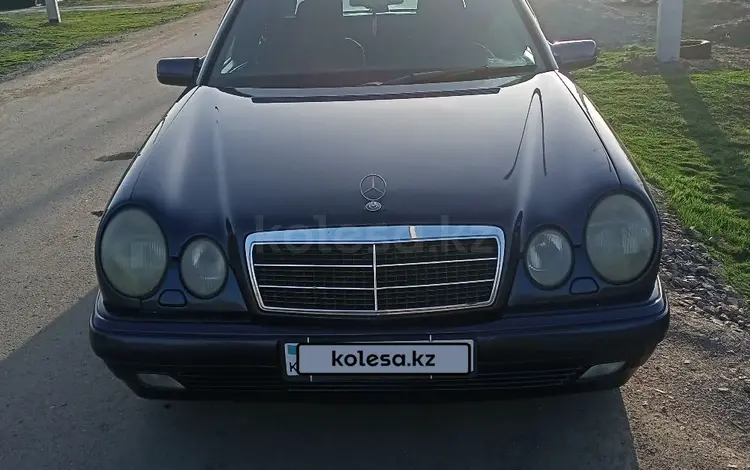 Mercedes-Benz E 230 1995 годаүшін2 400 000 тг. в Астана