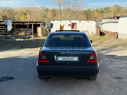 Mercedes-Benz C 280 1995 года за 2 200 000 тг. в Алматы – фото 5