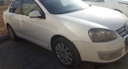 Volkswagen Jetta 2010 года за 2 900 000 тг. в Астана – фото 4