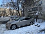 Volkswagen Passat 2015 годаfor9 000 000 тг. в Алматы – фото 2