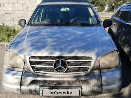 Mercedes-Benz ML 320 2000 года за 3 700 000 тг. в Астана – фото 5