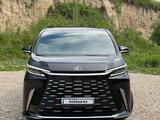 Lexus LM 2024 годаfor62 500 000 тг. в Алматы