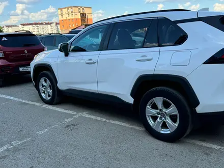 Toyota RAV4 2020 года за 12 000 000 тг. в Актобе – фото 7