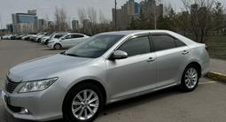 Toyota Camry 2013 года за 10 800 000 тг. в Астана