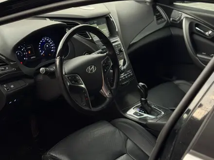 Hyundai Grandeur 2014 года за 8 800 000 тг. в Алматы – фото 16