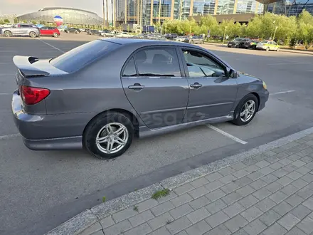 Toyota Corolla 2005 года за 3 600 000 тг. в Астана – фото 3