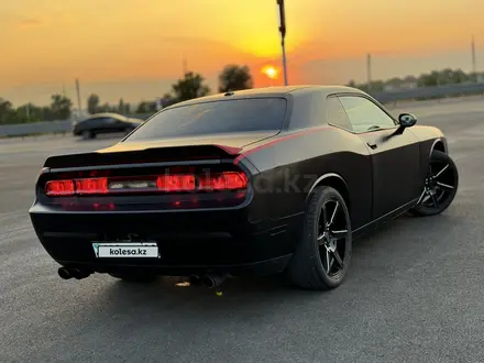 Dodge Challenger 2011 года за 13 500 000 тг. в Алматы – фото 9