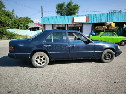 Mercedes-Benz E 230 1991 года за 850 000 тг. в Алматы – фото 5