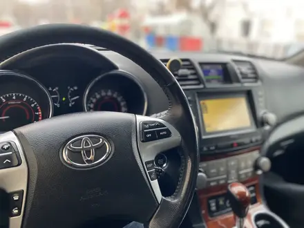 Toyota Highlander 2011 года за 11 850 000 тг. в Астана – фото 12