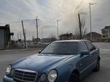 Mercedes-Benz E 280 1998 годаүшін3 200 000 тг. в Кызылорда – фото 2