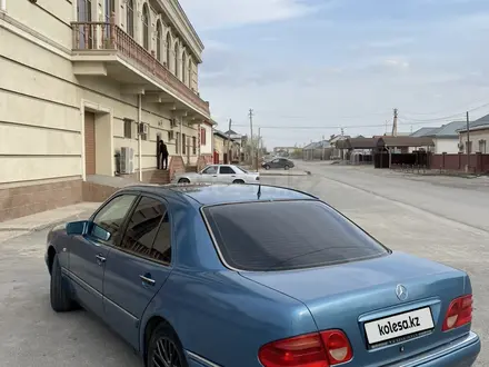 Mercedes-Benz E 280 1998 года за 3 200 000 тг. в Кызылорда – фото 4