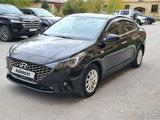 Hyundai Accent 2021 года за 8 200 000 тг. в Караганда