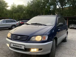 Toyota Picnic, 1997