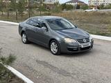 Volkswagen Jetta 2007 года за 2 750 000 тг. в Караганда – фото 3