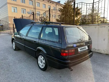 Volkswagen Passat 1993 года за 2 150 000 тг. в Тараз – фото 36