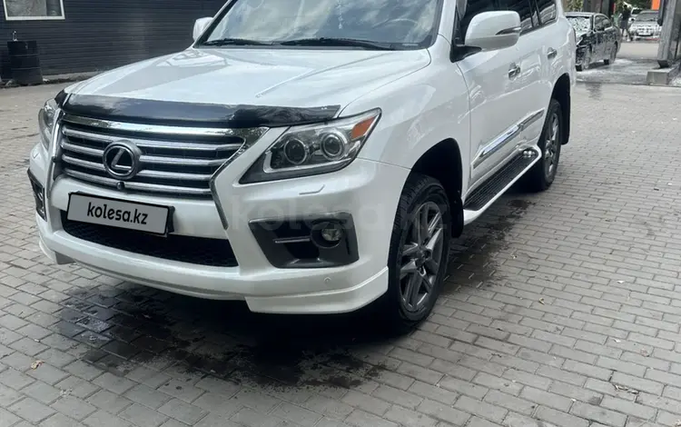 Lexus LX 570 2013 года за 26 300 000 тг. в Алматы