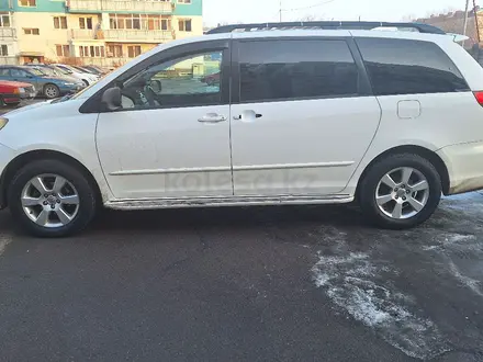 Toyota Sienna 2004 года за 8 800 000 тг. в Алматы – фото 3