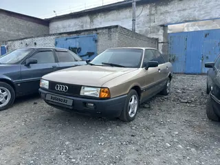 Audi 80
