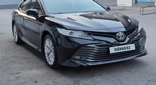 Toyota Camry 2018 года за 14 000 000 тг. в Шымкент