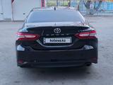 Toyota Camry 2018 годаүшін14 000 000 тг. в Шымкент – фото 4