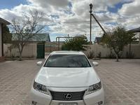 Lexus ES 300h 2013 года за 9 000 000 тг. в Жанаозен