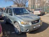 Ford Escape 2004 года за 2 900 000 тг. в Семей