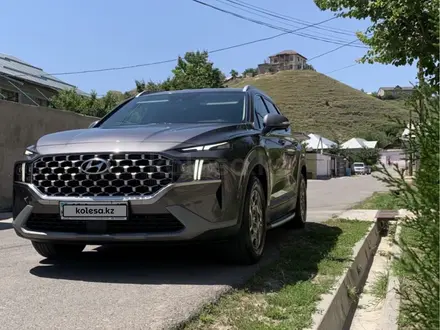 Hyundai Santa Fe 2022 года за 14 200 000 тг. в Шымкент – фото 3