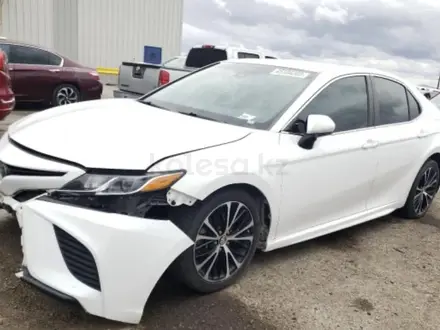 Toyota Camry 2018 года за 8 300 000 тг. в Алматы – фото 11