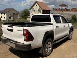 Toyota Hilux 2015 года за 14 000 000 тг. в Усть-Каменогорск – фото 3