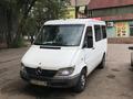 Mercedes-Benz Sprinter 2000 года за 2 500 000 тг. в Астана