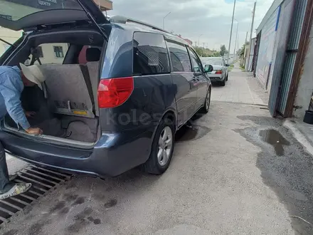 Toyota Sienna 2007 года за 9 000 000 тг. в Шымкент – фото 3