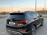 Hyundai Santa Fe 2019 года за 13 890 000 тг. в Караганда – фото 4