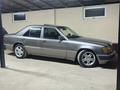 Mercedes-Benz E 230 1993 года за 1 350 000 тг. в Алматы – фото 4
