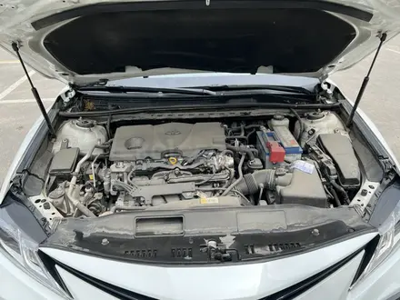 Toyota Camry 2021 года за 13 000 000 тг. в Алматы – фото 8