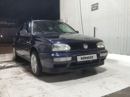 Volkswagen Golf 1997 года за 2 000 000 тг. в Алматы – фото 47