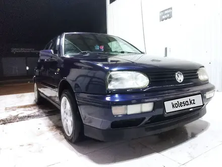 Volkswagen Golf 1997 года за 2 000 000 тг. в Алматы – фото 50